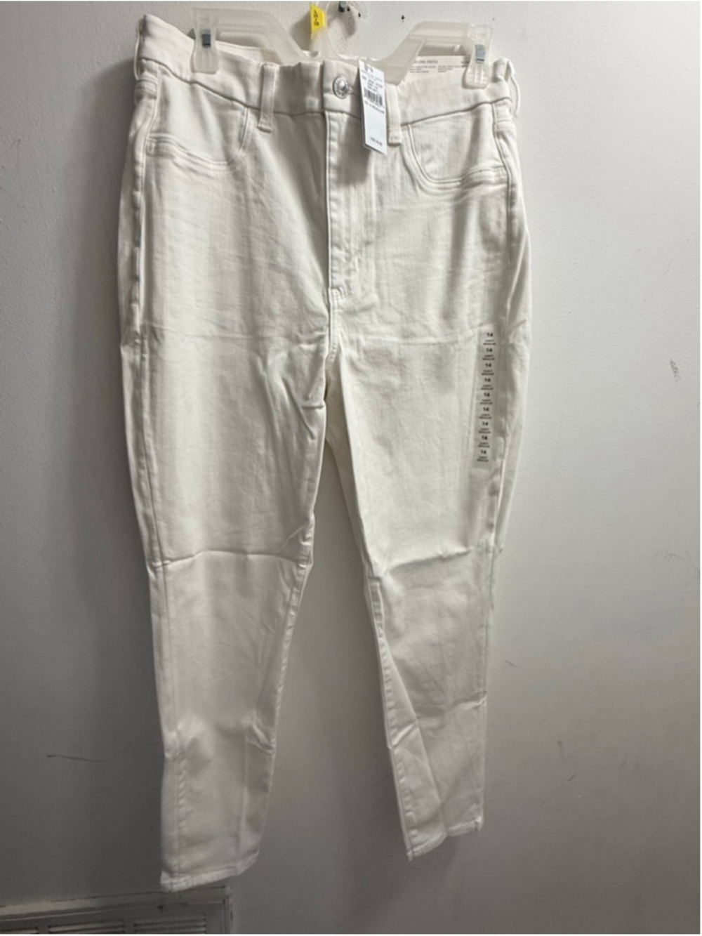 Women's American Eagle White Curvy Super Hi-Rise Jeggings Size 14